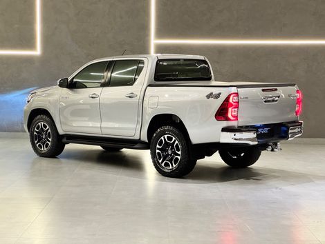 Toyota Hilux CD SRV 4x4 2.8 TDI Diesel Aut.