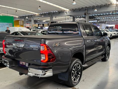 Toyota Hilux CD SRX 4x4 2.8 TDI 16V Diesel Aut.