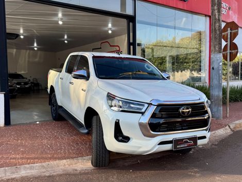 Toyota Hilux CD SRX 4x4 2.8 TDI 16V Diesel Aut.