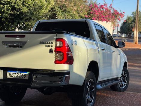 Toyota Hilux CD SRX 4x4 2.8 TDI 16V Diesel Aut.