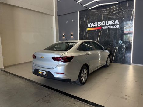 Chevrolet ONIX SEDAN Plus LT 1.0 12V TB Flex Aut.