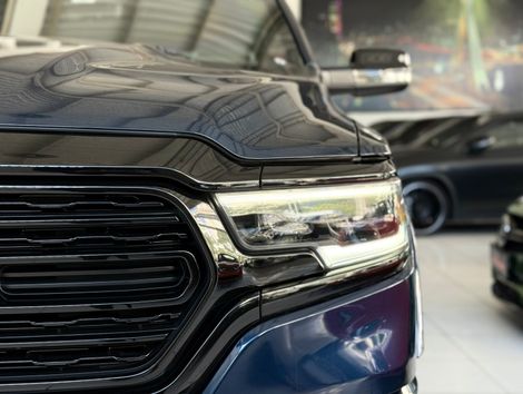 RAM 1500 LIMITED NIGHT EDITION 5.7 4x4 Aut.