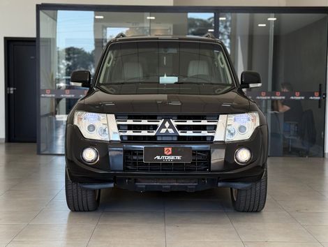 Mitsubishi Pajero HPE Full 3.2 4x4 T.I.Dies. 5p Aut