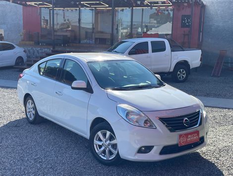 Nissan VERSA SL 1.6 16V Flex Fuel 4p Mec.
