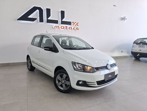 VolksWagen Fox Connect 1.6 Flex 8V 5p