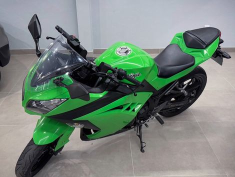 KAWASAKI NINJA 300