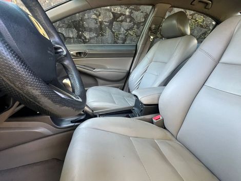 Honda Civic Sedan LXS 1.8/1.8 Flex 16V Mec. 4p