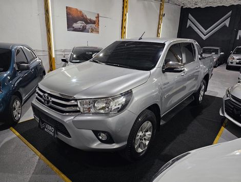 Toyota Hilux CD SRV 4x2 2.7 Flex 16V Aut.