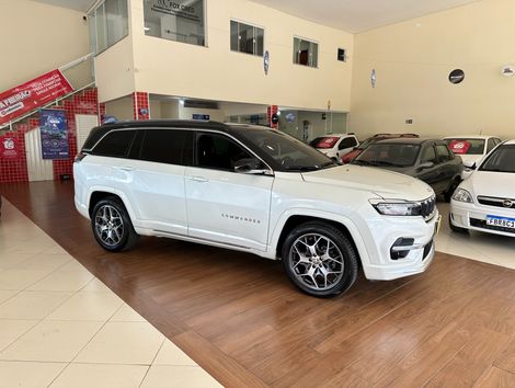 Jeep Commander Overland T270 1.3 TB Flex Aut.
