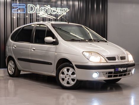 Renault Scénic Privilège Hi-Flex 1.6 16V