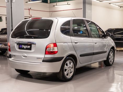 Renault Scénic Privilège Hi-Flex 1.6 16V