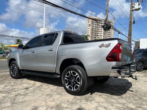 Toyota Hilux CD SRX 4x4 2.8 TDI 16V Diesel Aut.