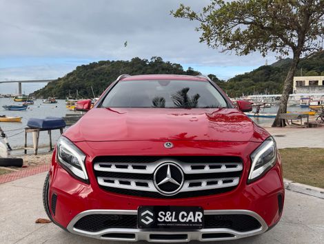 Mercedes GLA 200 Advance 1.6/1.6 TB 16V Flex Aut.