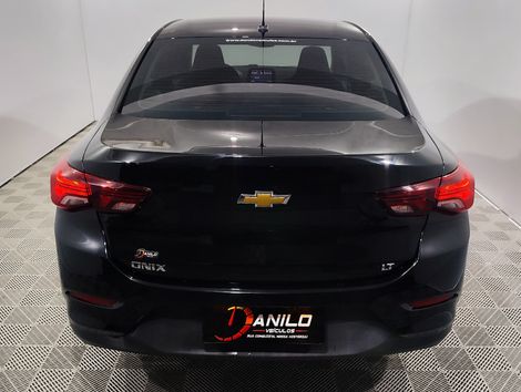 Chevrolet ONIX SEDAN Plus LT 1.0 12V Flex 4p Mec.