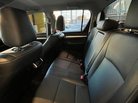 Toyota Hilux CD SRV 4x4 2.8 TDI Diesel Aut.
