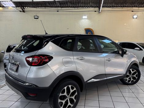 Renault CAPTUR Intense 2.0 16V Flex 5p Aut.