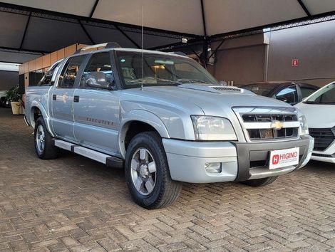 Chevrolet S10 Executive 4x2 2.4 (Flex) (Cab Dupla)