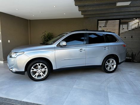 Mitsubishi OUTLANDER 3.0/ GT 3.0 V6 Aut.