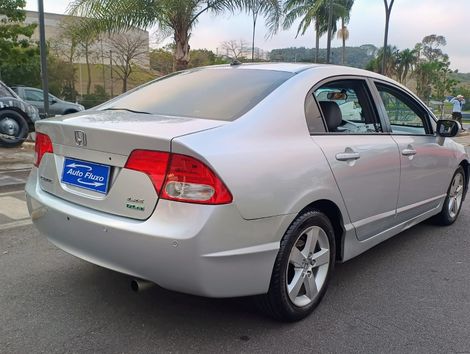 Honda Civic Sedan LXS 1.8/1.8 Flex 16V Aut. 4p