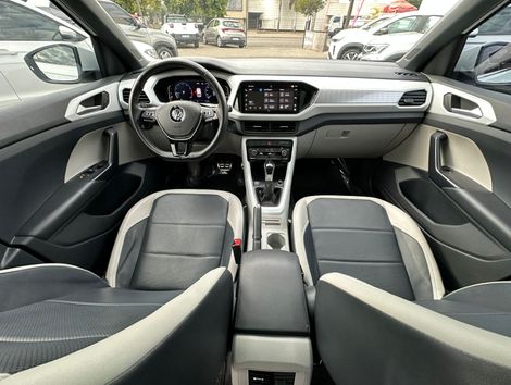 VolksWagen T-Cross Highline 1.4 TSI Flex 16V 5p Aut