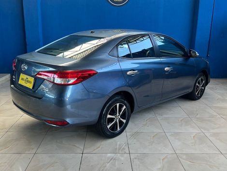 Toyota YARIS XLS Sedan 1.5 Flex 16V 4p Aut.