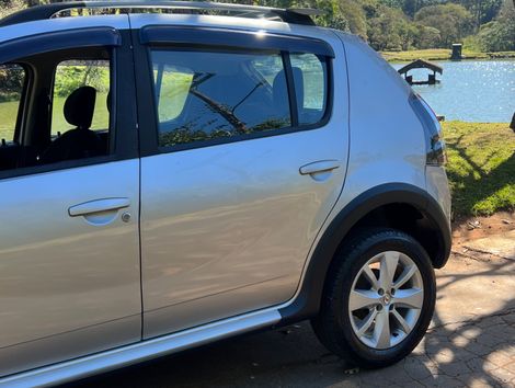Renault SANDERO STEPWAY Hi-Flex 1.6 16V 5p