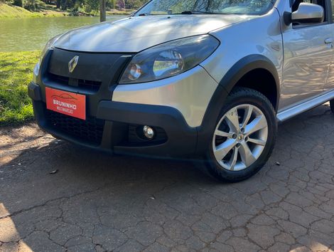 Renault SANDERO STEPWAY Hi-Flex 1.6 16V 5p