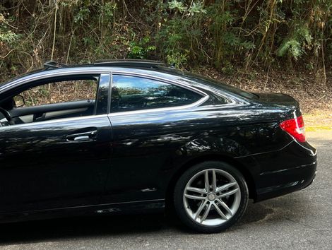 Mercedes C-180 CGI Coupe Sport 1.6 TB 16V Aut.