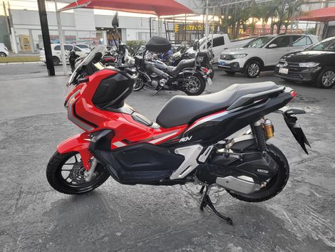 HONDA ADV 150