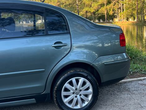 VolksWagen Polo Sed.COMFORT. I MOTION 1.6 T.Flex 4p