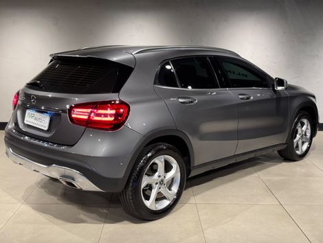 Mercedes GLA 200 Enduro 1.6 TB 16V Flex Aut.