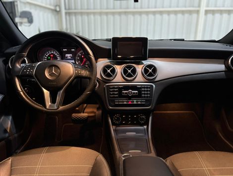 Mercedes GLA 200 Advance 1.6/1.6 TB 16V Flex Aut.