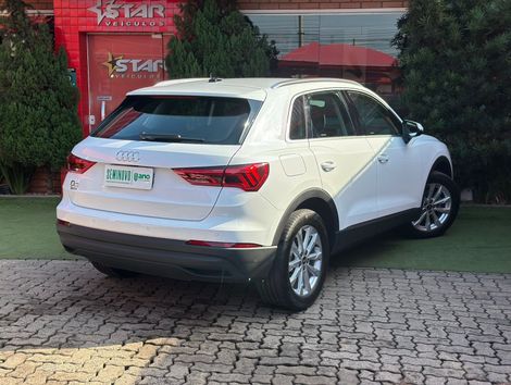 Audi Q3 Prest. 1.4 TFSI Flex/Prest. S-tronic