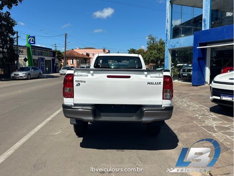 Toyota Hilux CS 4x4 2.8 TDI Diesel Mec.
