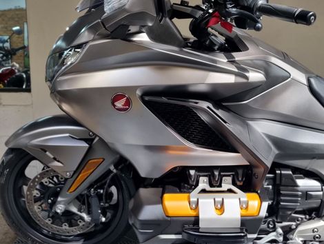 HONDA GOLD WING 1500/ 1800