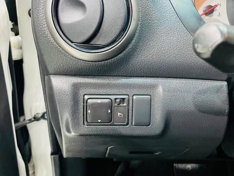 Nissan LIVINA X-GEAR SL/X-GEAR 1.8 Flex F. Aut.