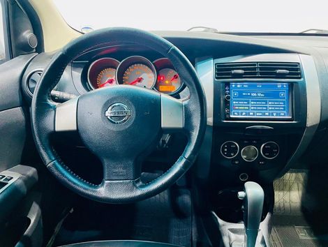 Nissan LIVINA X-GEAR SL/X-GEAR 1.8 Flex F. Aut.