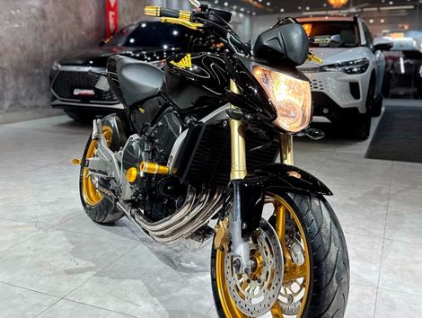HONDA CB 600F HORNET