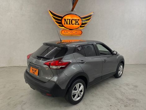 Nissan KICKS Active S 1.6 16V Flex Aut.