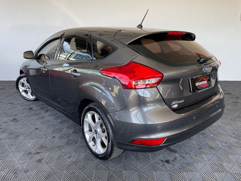Ford Focus 2.0 16V/SE/SE Plus Flex 5p Aut.