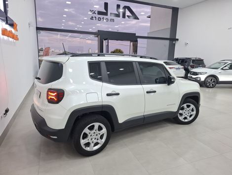 Jeep Renegade Sport T270 1.3 TB 4x2 Flex Aut.