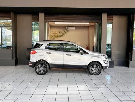 Ford EcoSport FREESTYLE 1.5 12V Flex 5p Aut.