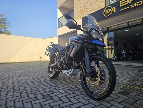 TRIUMPH TIGER 800 XCX