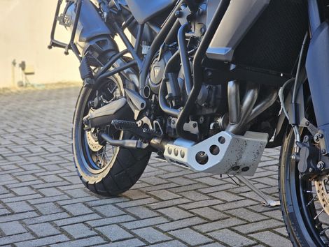 TRIUMPH TIGER 800 XCX