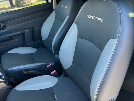 Fiat Strada Adv.1.8 16V Dualogic Flex CD