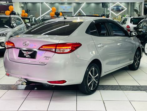 Toyota YARIS XLS Connect Sed. 1.5 Flex 16V Aut.