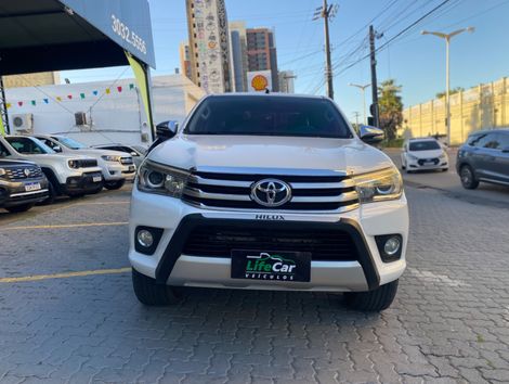 Toyota Hilux CD SRX 4x4 2.8 TDI 16V Diesel Aut.