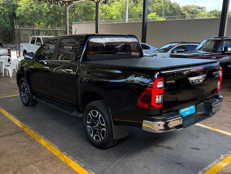 Toyota Hilux CD SRX 4x4 2.8 TDI 16V Diesel Aut.