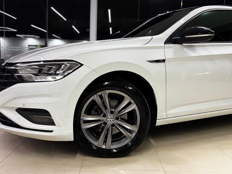 VolksWagen JETTA R-Line 250 TSI 1.4 Flex 16V Aut.