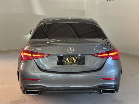 Mercedes C-300 AMG Line 2.0 TB Aut. (Híbrido)